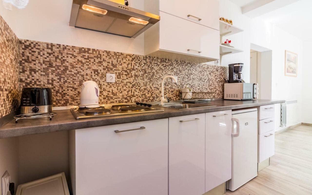 Apartment Mika Pula Luaran gambar