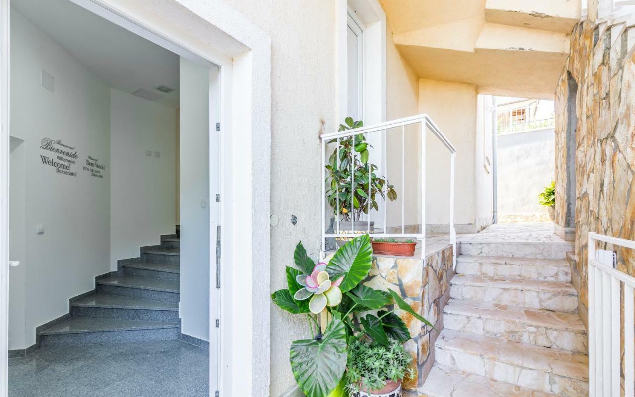 Apartment Mika Pula Luaran gambar